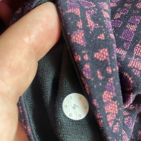 Lululemon all the right places pant II size 4 luxtreme patterned - Picture 4 of 6